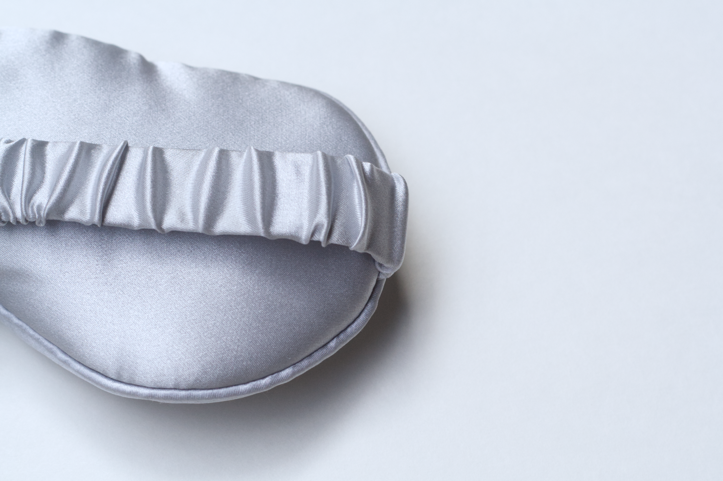 NightSilk Eye Mask – Silver Mist