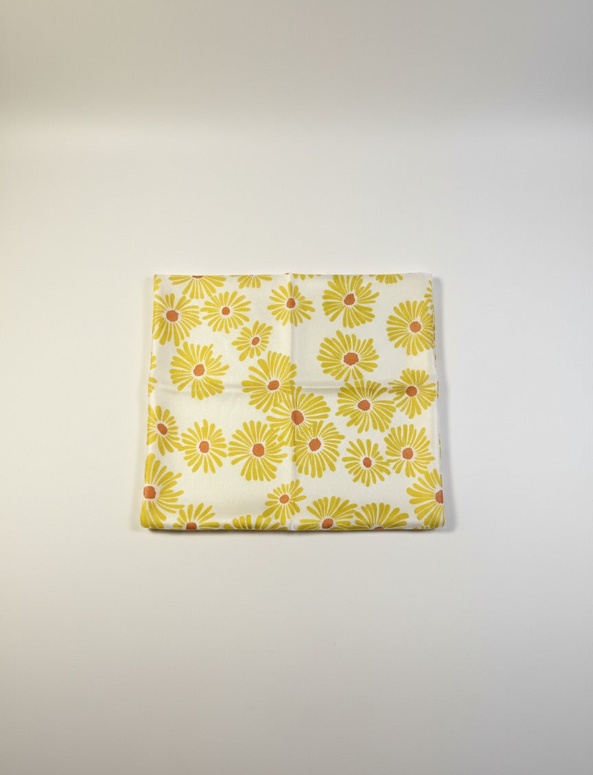 Timeless Silk Scarf – Daisy Bloom